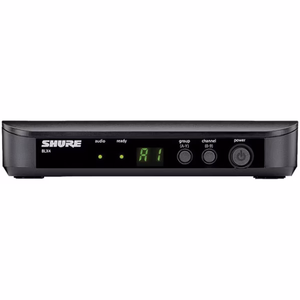 Shure BLX24 / PG58 Handheld Wireless System M17