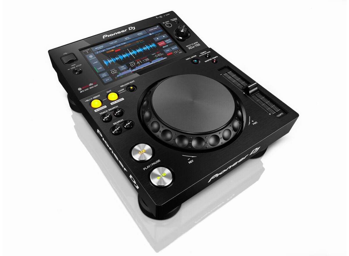 Pioneer DJ XDJ-700 Compact DJ Media Player