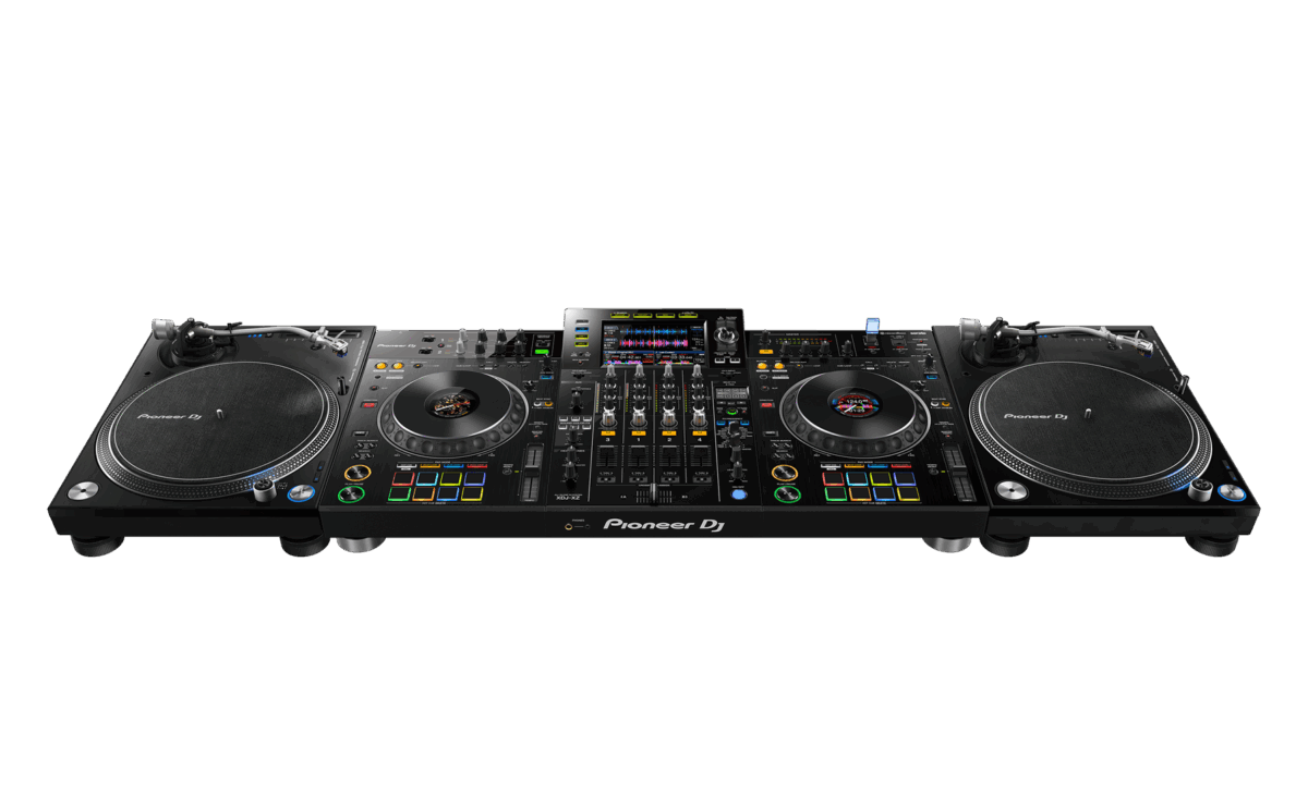 AlphaTheta XDJ-XZ