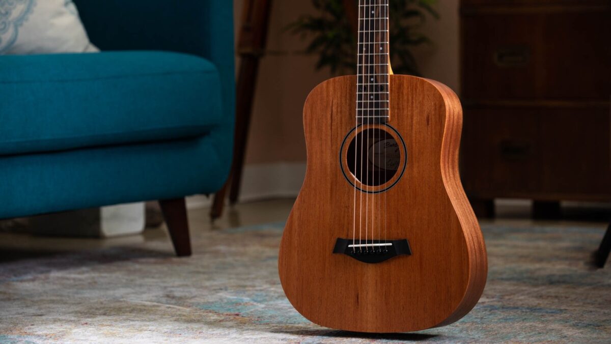 Taylor Guitar Baby Taylor BT2